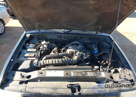 2001 Ford Ranger Edge/Xl/Xlt from USA, damaged, VIN 1FTYR14V21PB61253